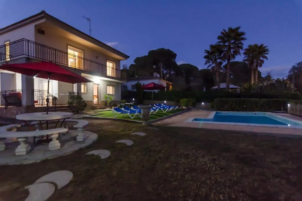 Villa With Private Pool And Bbq Near Lloret De Mar Vidreres Spain